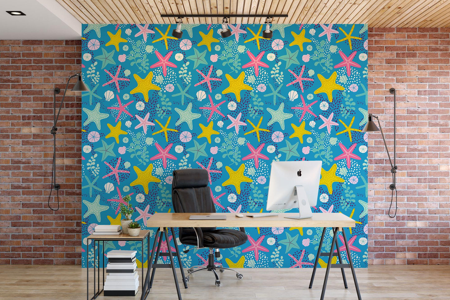 Pretty Starfish and Seaweed Underwater Wallpaper MW1113